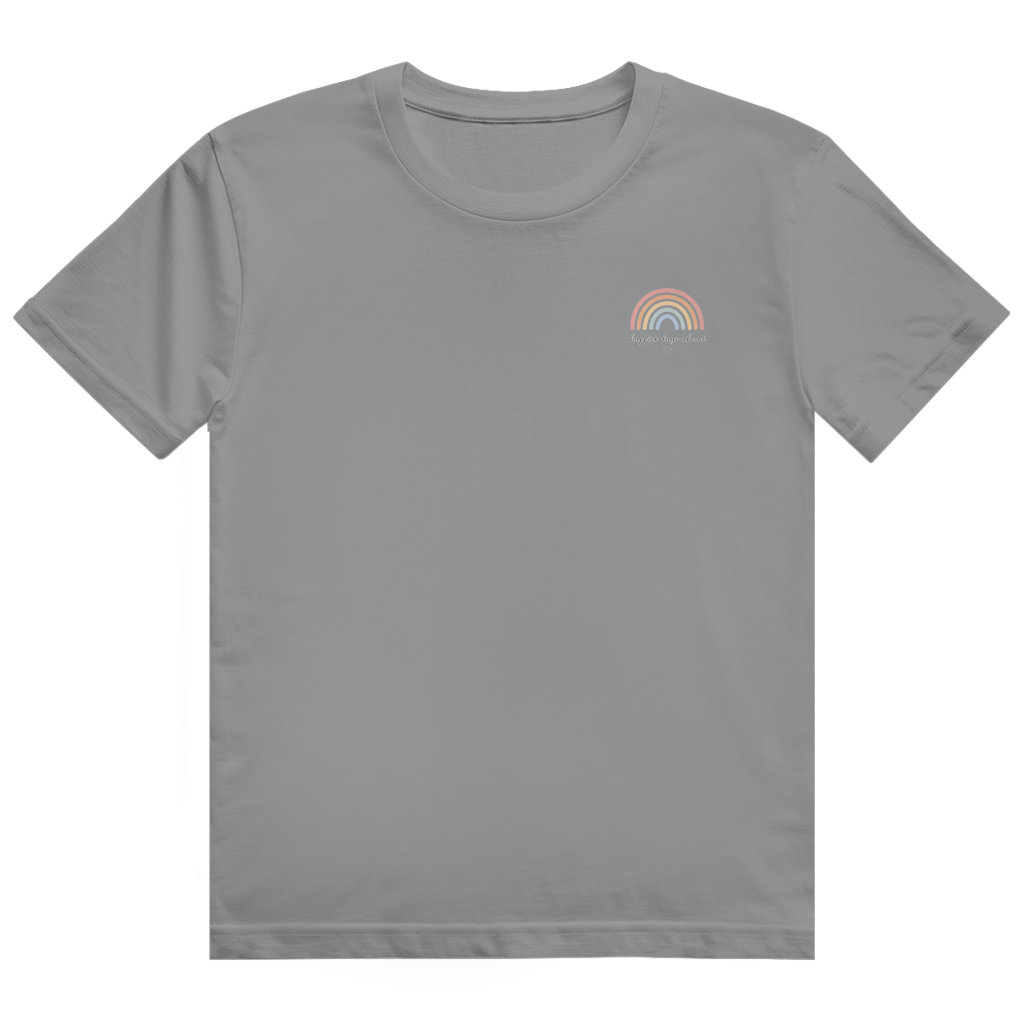 Gildan Heavy Cotton majica „Happier Days Ahead“ – Majica duginih boja s pozitivnim vibracijama