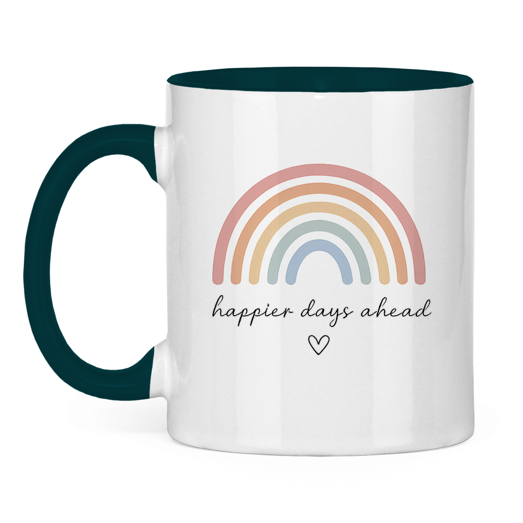 Tasse „Happier Days Ahead“ – Zweifarbige Keramiktasse mit Rainbow Design & positivem Motiv