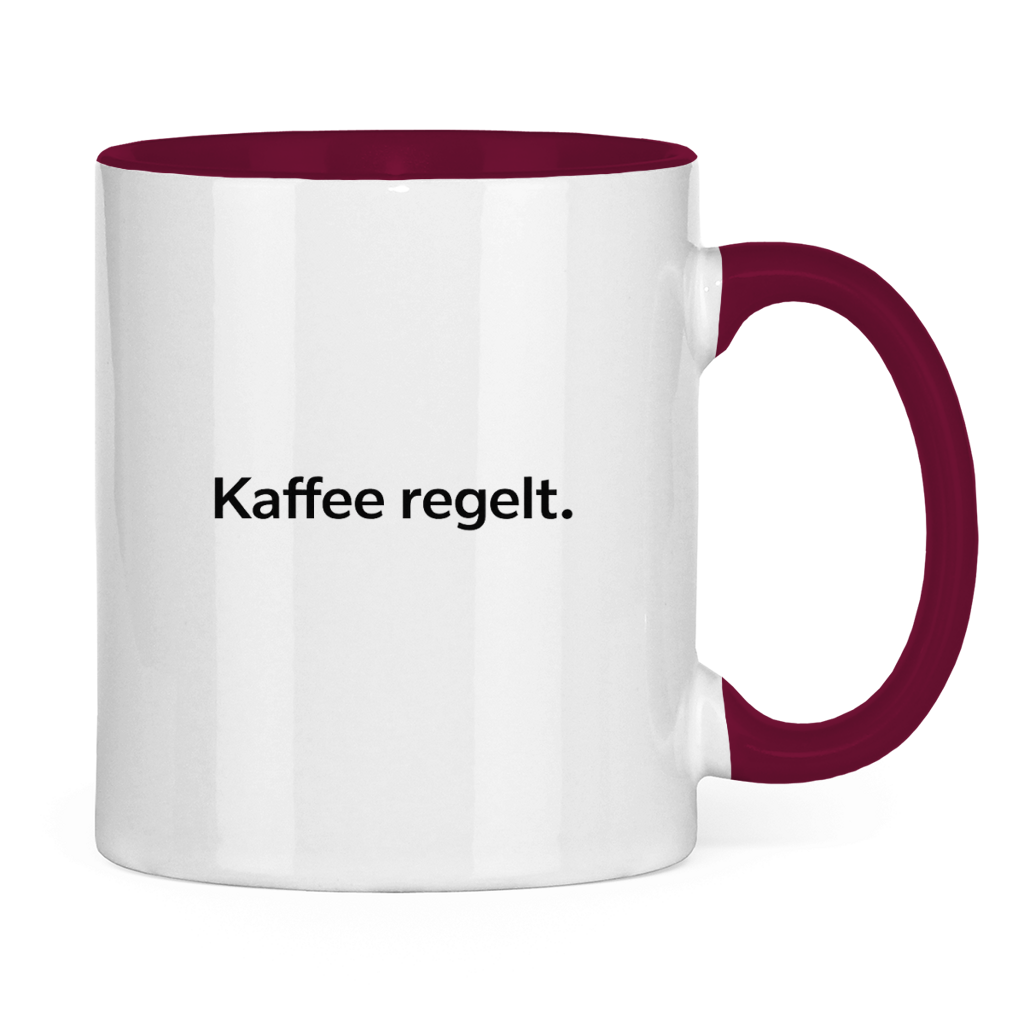 Lustige Tasse „Kaffee regelt.“
