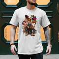 Herren T-Shirt Bauarbeiter – Ona voli nježno, ja navikao s čekićem
