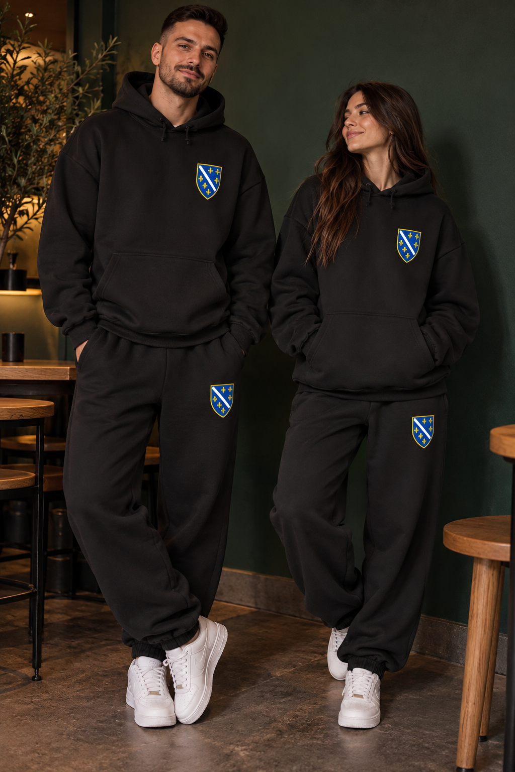 Bosnien Oversize Set – Unisex Hoodie & Fluffy Sweatpants | Wappen links