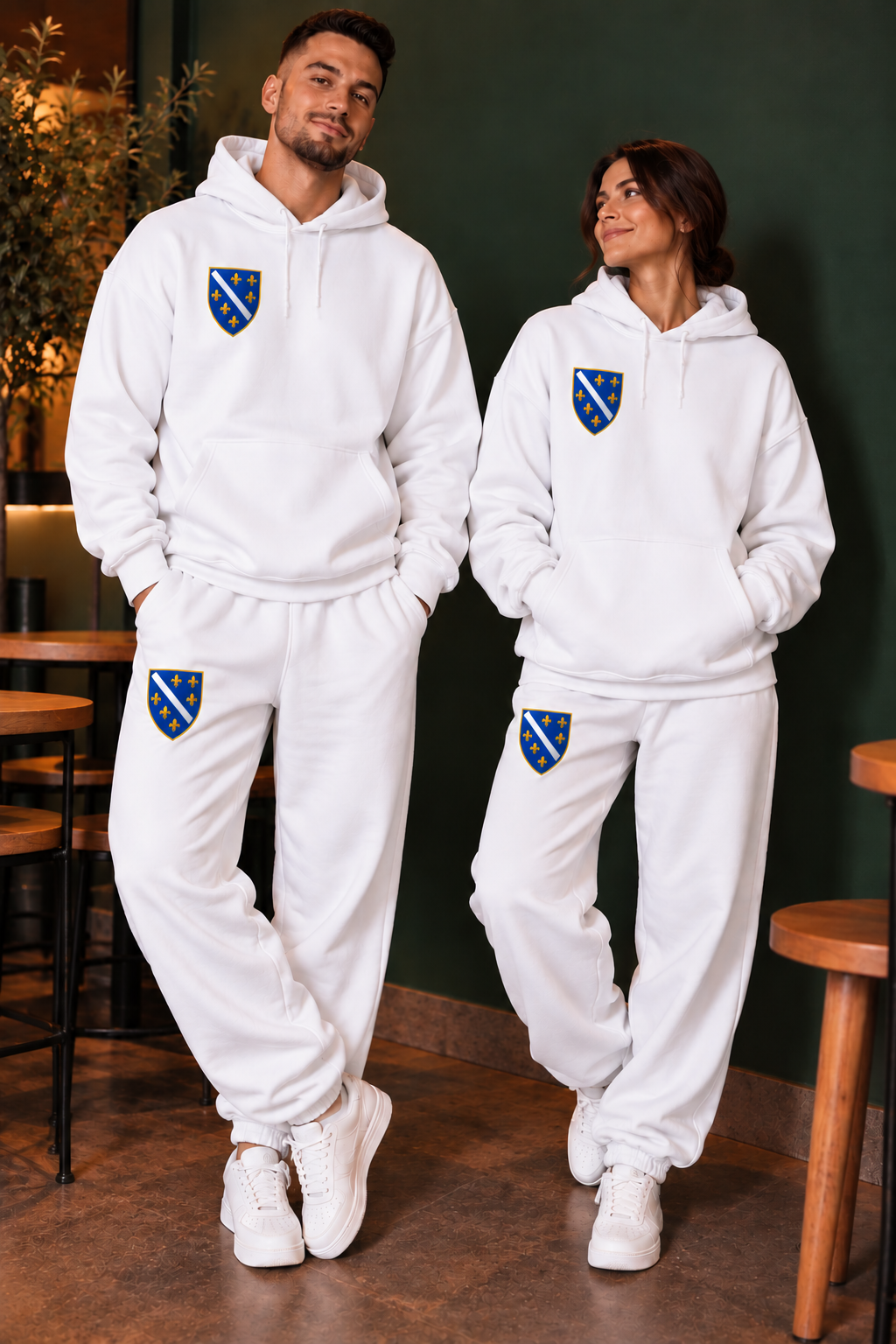 Bosnien Oversize Set – Unisex Hoodie & Fluffy Sweatpants | Wappen rechts