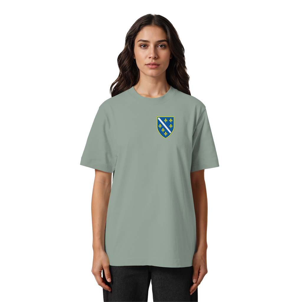 Bosnisches Wappen – Heimatliebe mit Stolz | Premium Stickerei - Heavy Oversized Organic Shirt