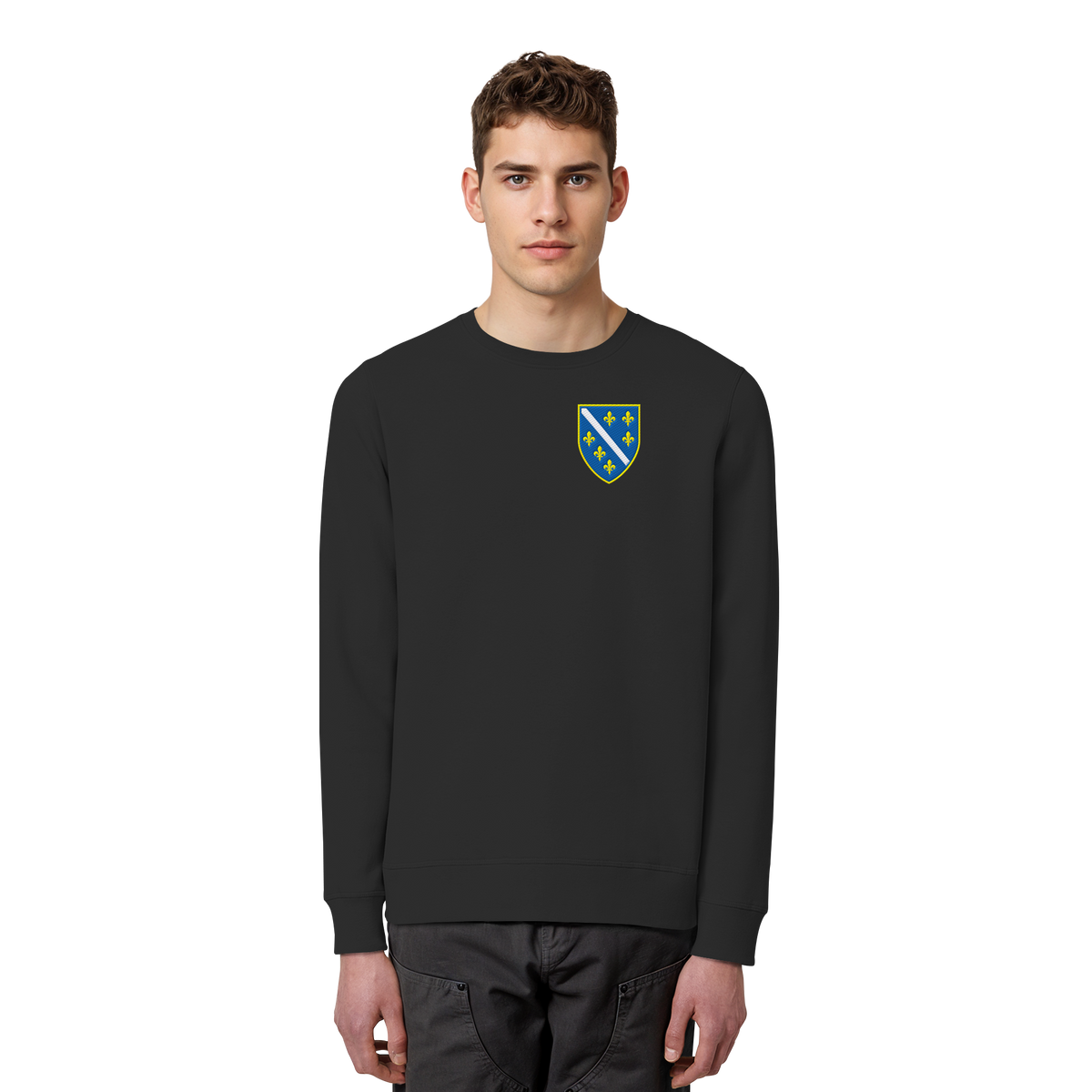 Bosnisches Wappen – Heimatliebe mit Stolz | Premium Stickerei - Organic Basic Unisex Sweatshirt